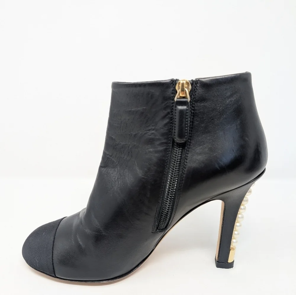 Chanel Cap Toe Pearl Stiletto Heel Black Ankle Boots Celebrity CC Logo Size 37
